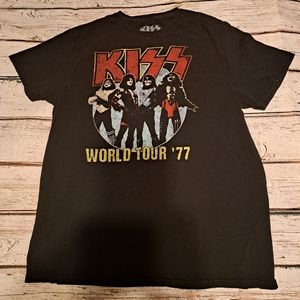 2021 KISS TEE WORLD TOUR 77